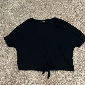 Black old navy shirt